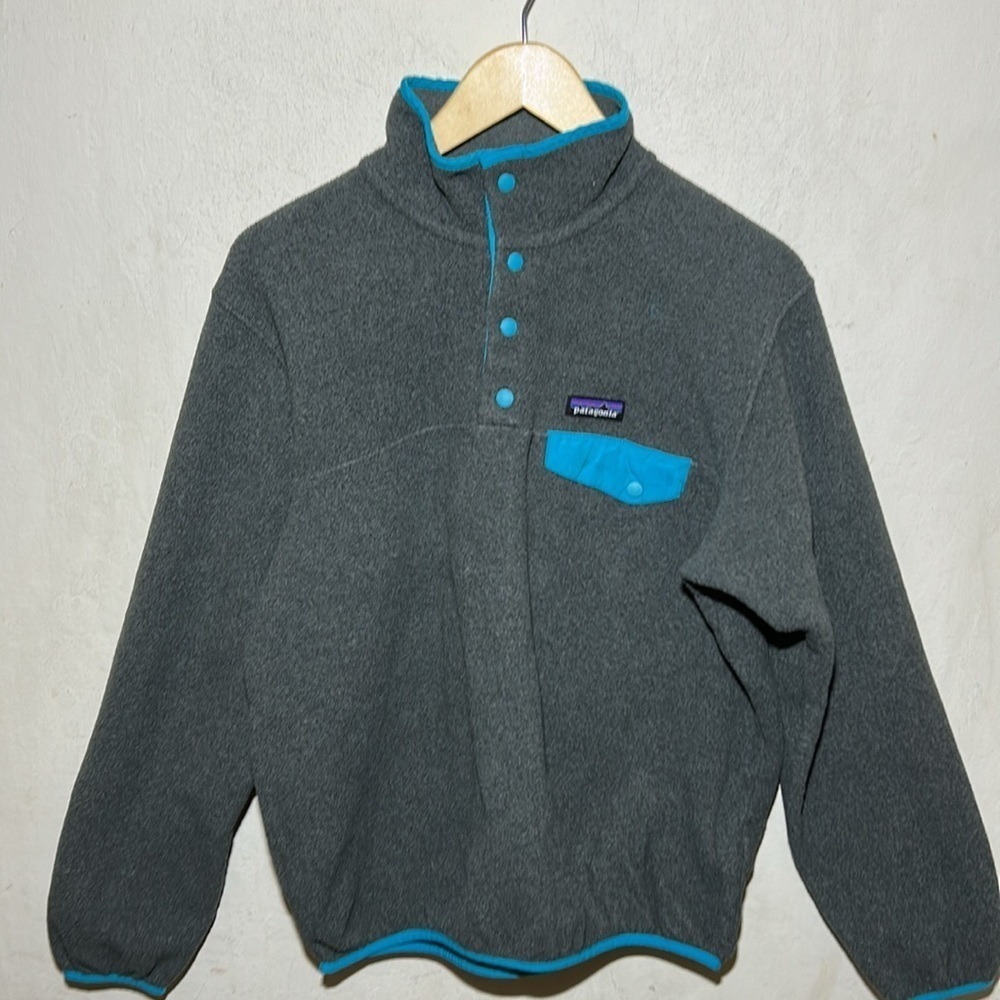 Patagonia Women's Lightweight Synchilla® Snap-T® Pullover Size Large - Picture 2 of 6